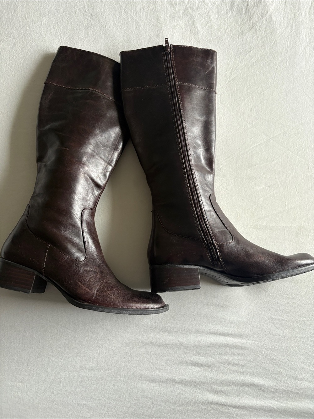 Born Crown beautiful Classic Tall Leather Riding Boots - Dark Brown size 7 - Picture 2 of 8